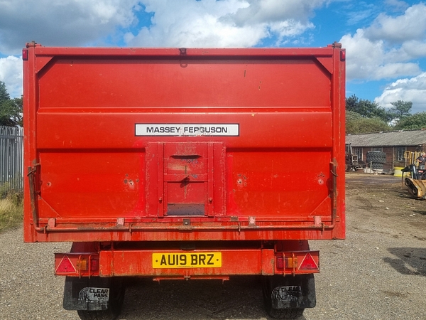Chris Atkin & Son Ltd - Massey Ferguson 700